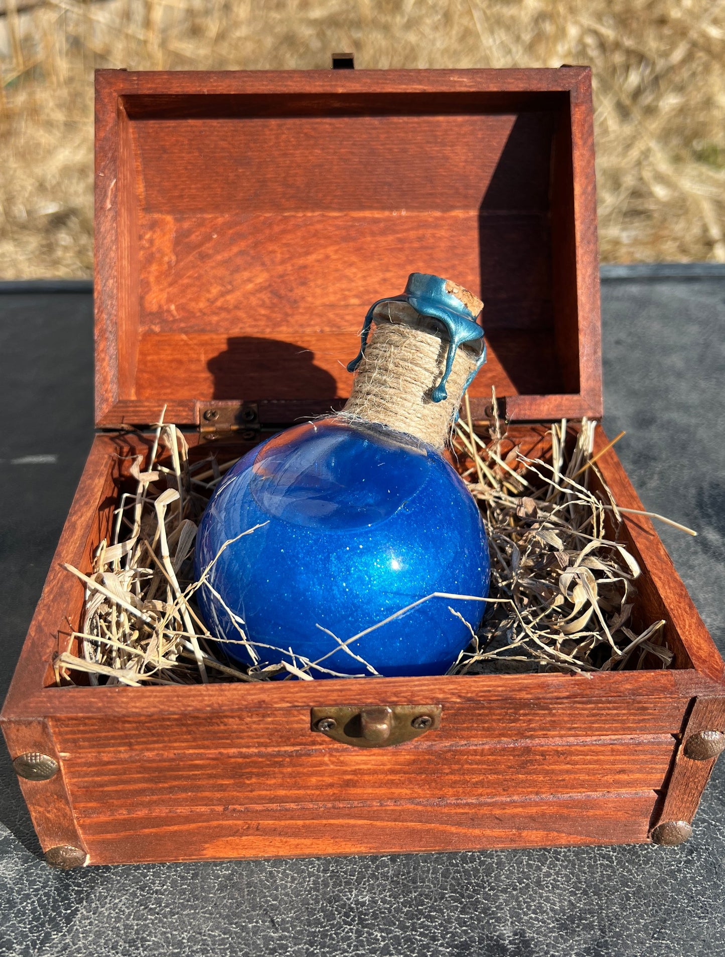 Handmade Potion of Mana - Magic Potion DnD Dungeons Dragons Pathfinder - POT03 - Merchants of Immersion