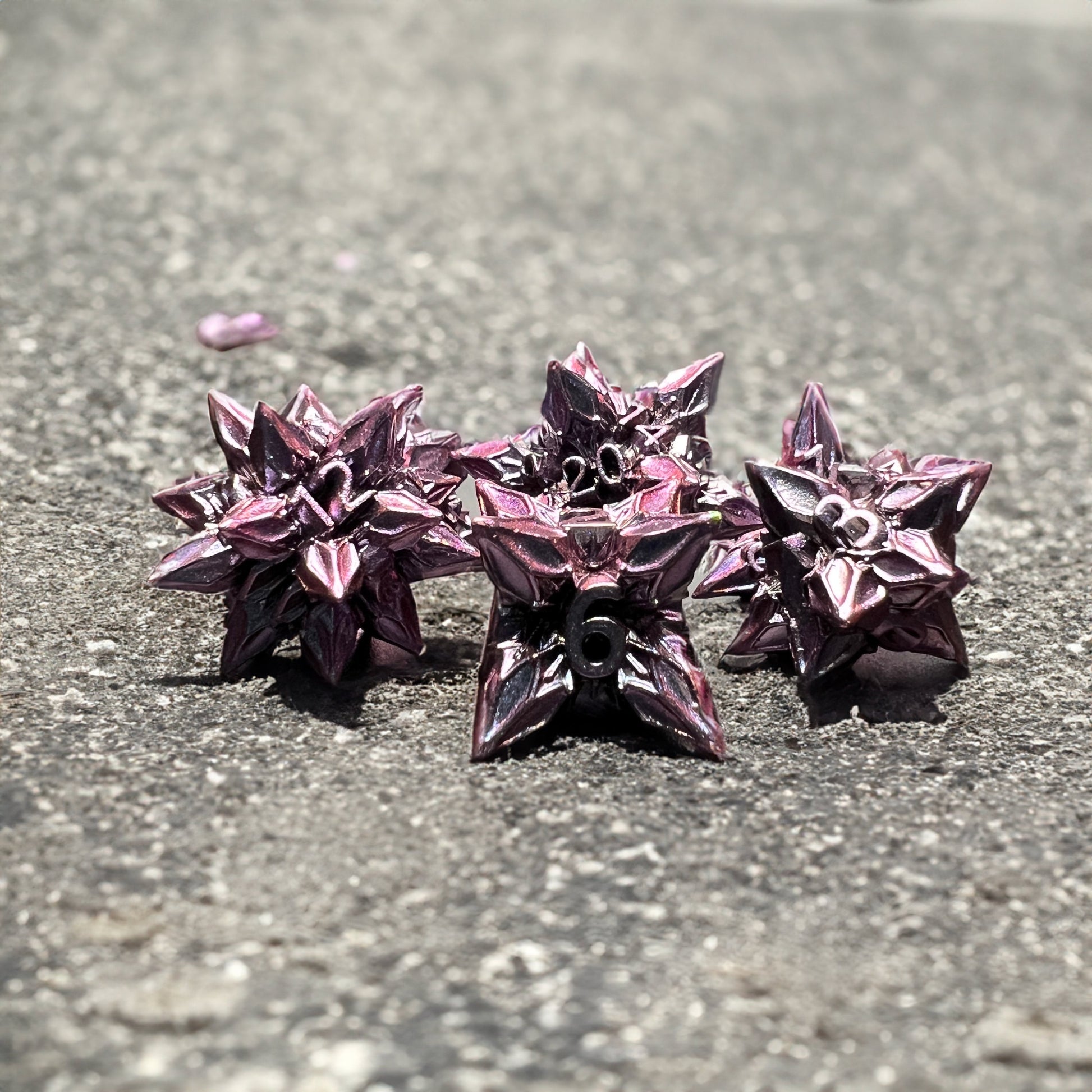 Pink Spike Metal Dice Star Sharp Purple D&D Dungeons Dragons DnD RPG Polyhedral - DCE50 - Merchants of Immersion